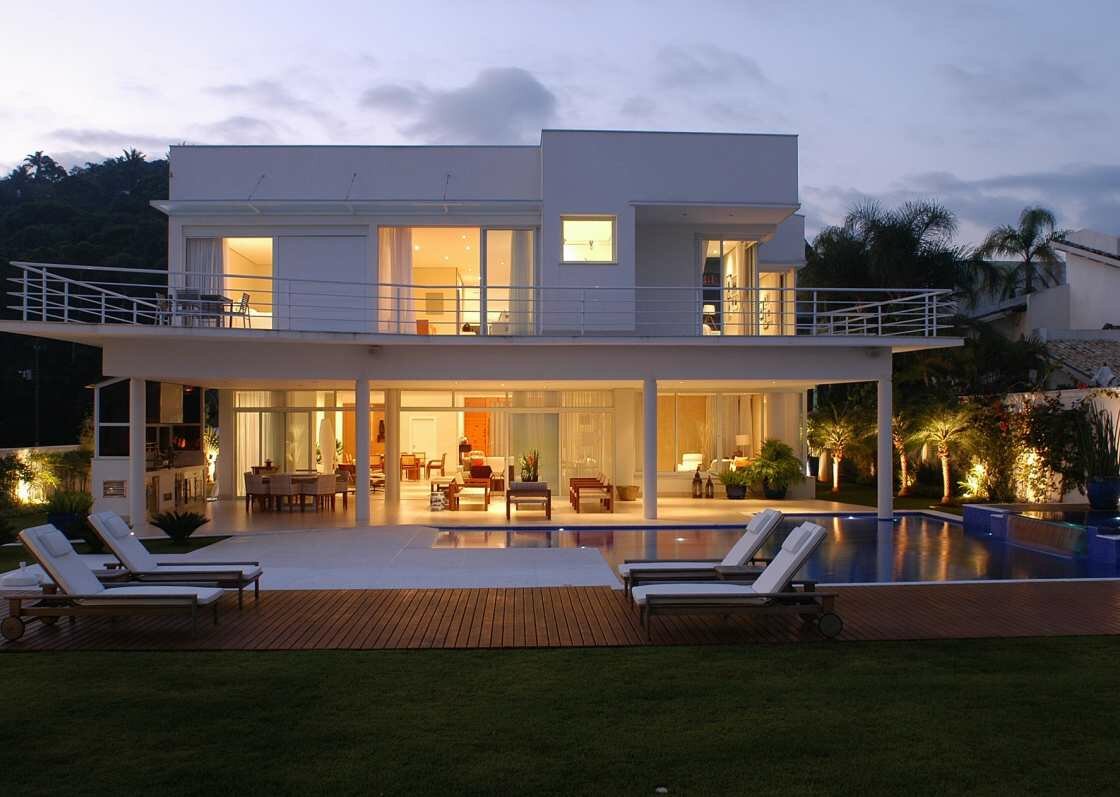 Residência na Praia da Cocanha