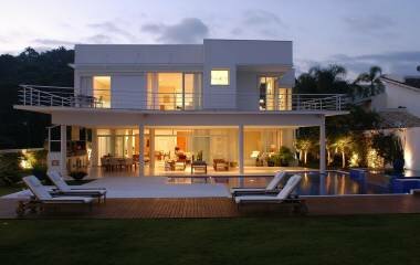 Residência na Praia da Cocanha