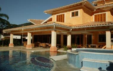 Residência na Costa Verde Tabatinga