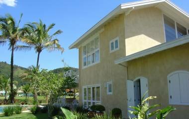 Residência na Costa Verde Tabatinga