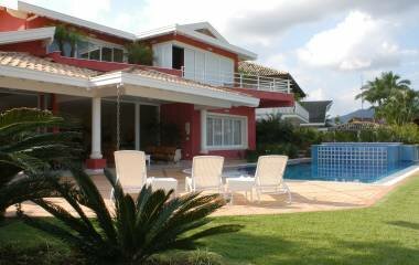 Residência na Costa Verde Tabatinga